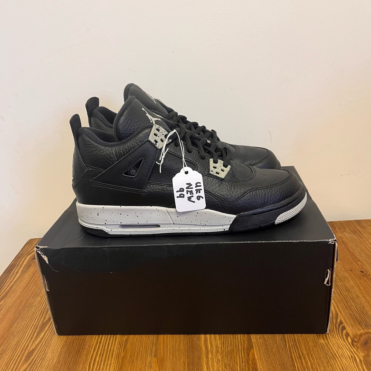 AIR JORDAN 4 OREO 2015 (GS) UK6 (USED)