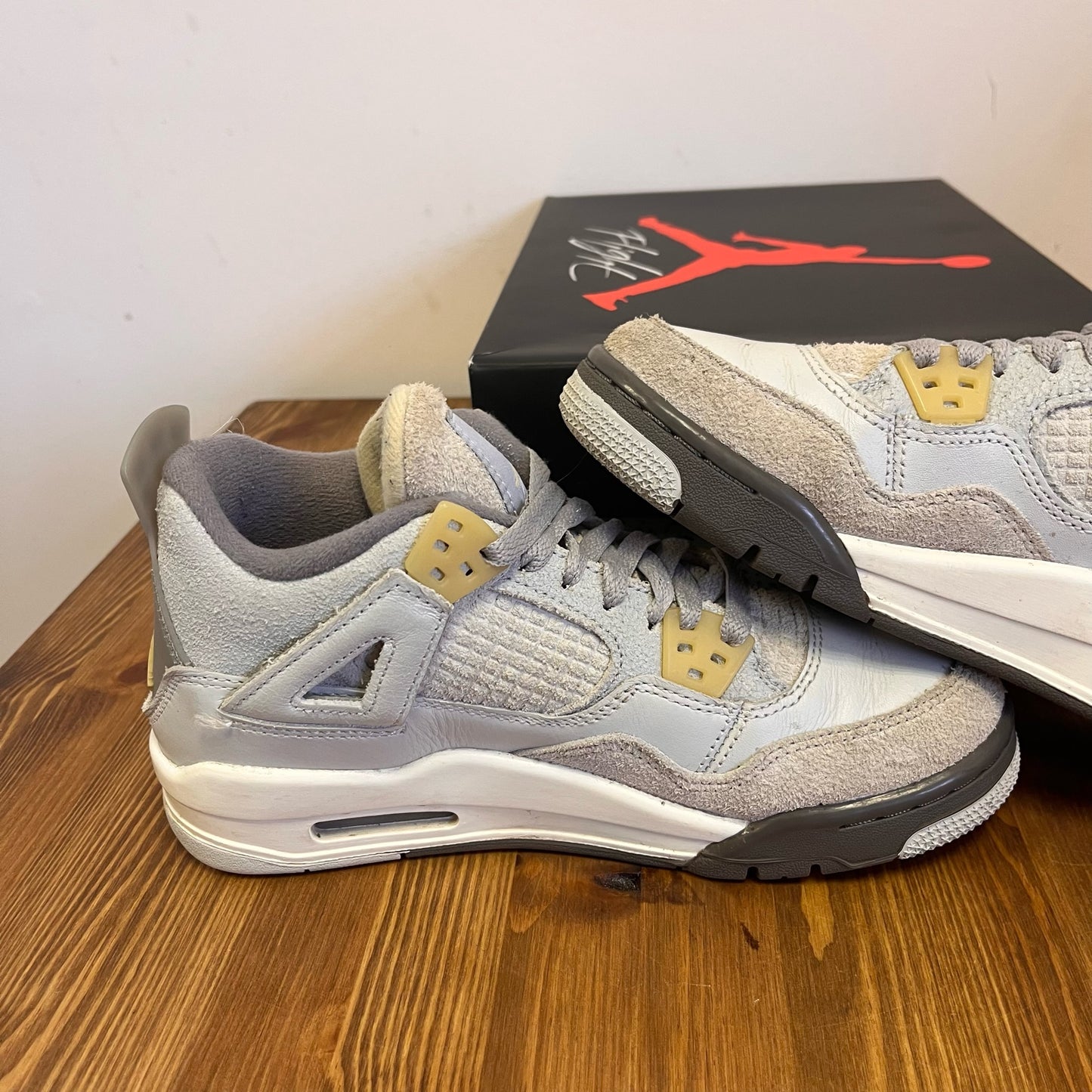 AIR JORDAN 4 CRAFT PHOTON DUST (GS) UK4 (USED)