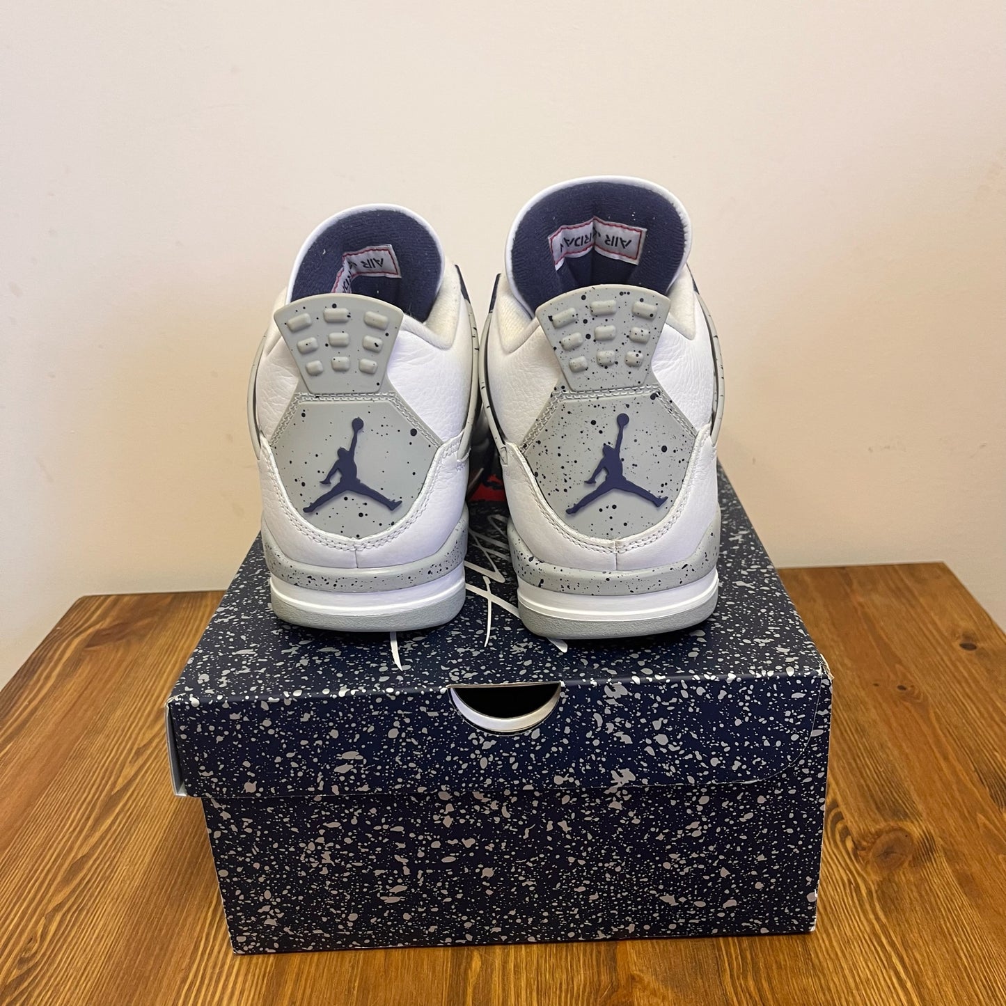 AIR JORDAN 4 MIDNIGHT NAVY UK7.5 (USED)