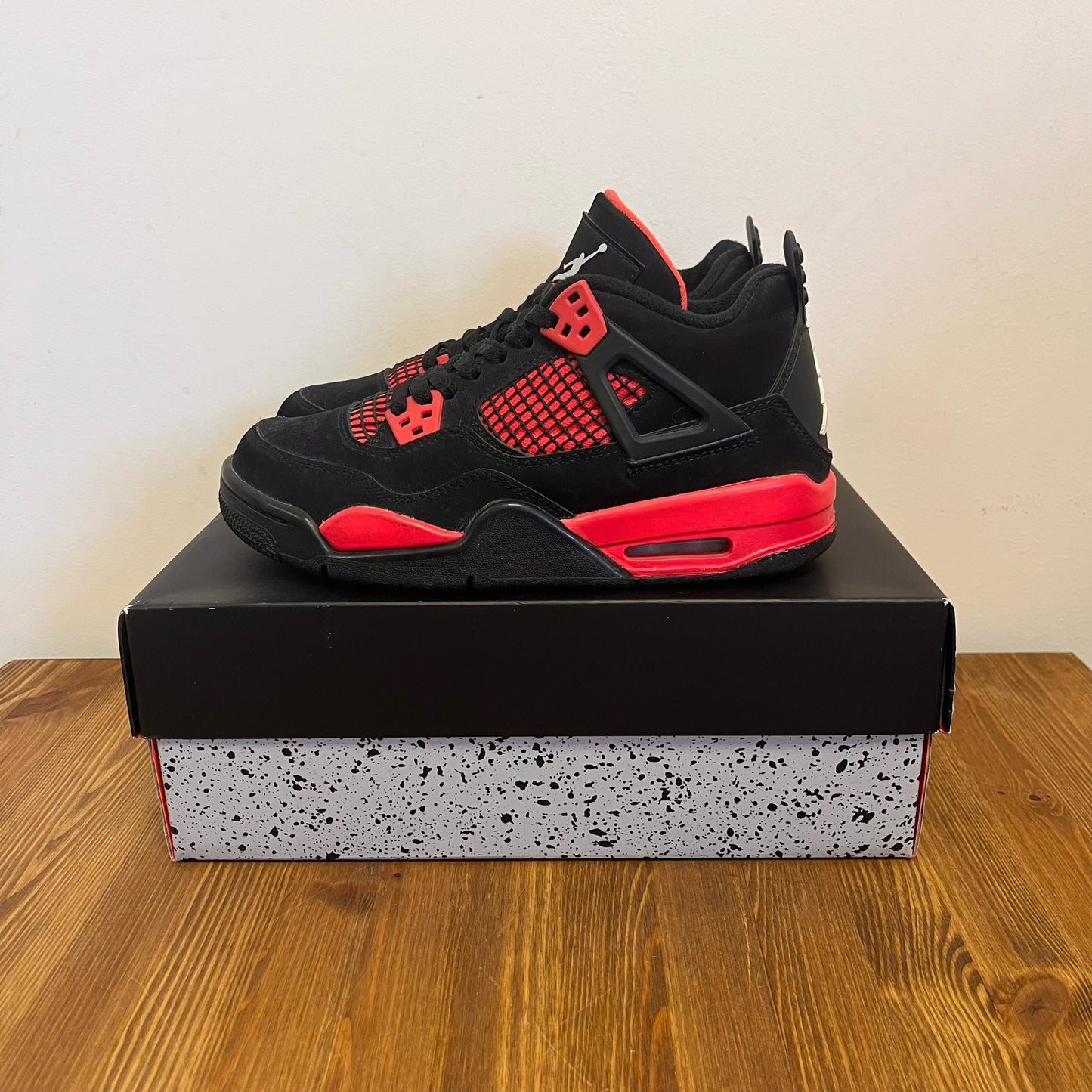 AIR JORDAN 4 RED THUNDER (GS) UK4 (USED)