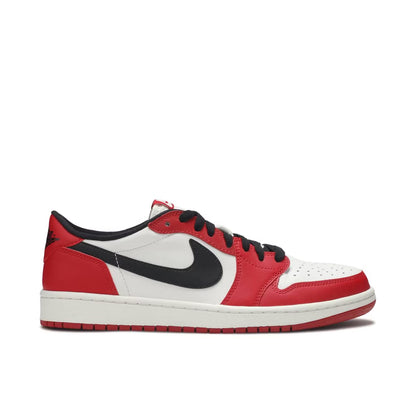 AIR JORDAN 1 LOW CHICAGO 2015 UK8 (USED)