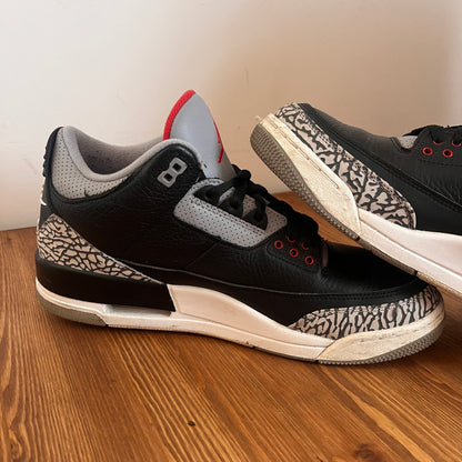 AIR JORDAN 3 BLACK CEMENT UK7.5 (USED)