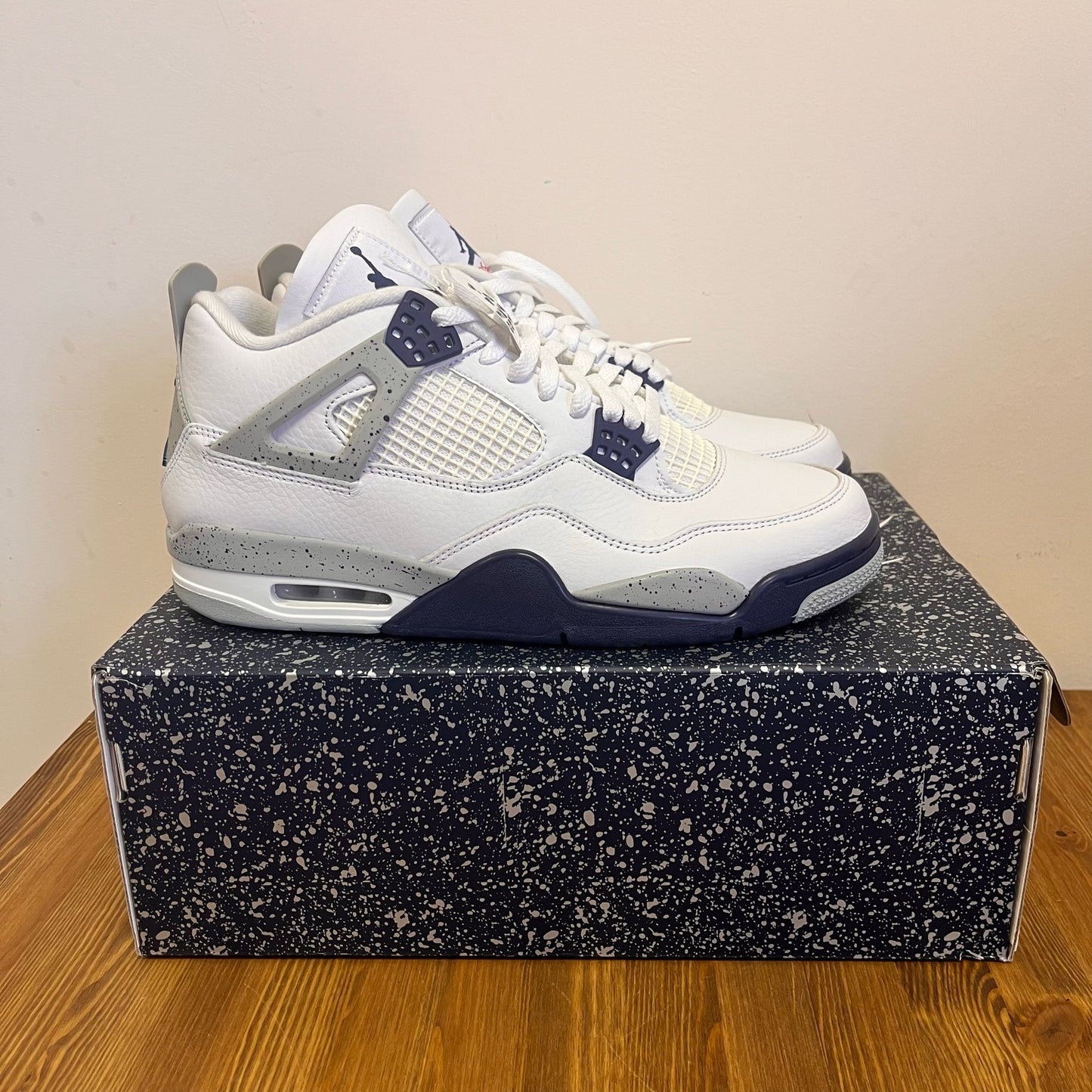 AIR JORDAN 4 MIDNIGHT NAVY UK10 (NEW)