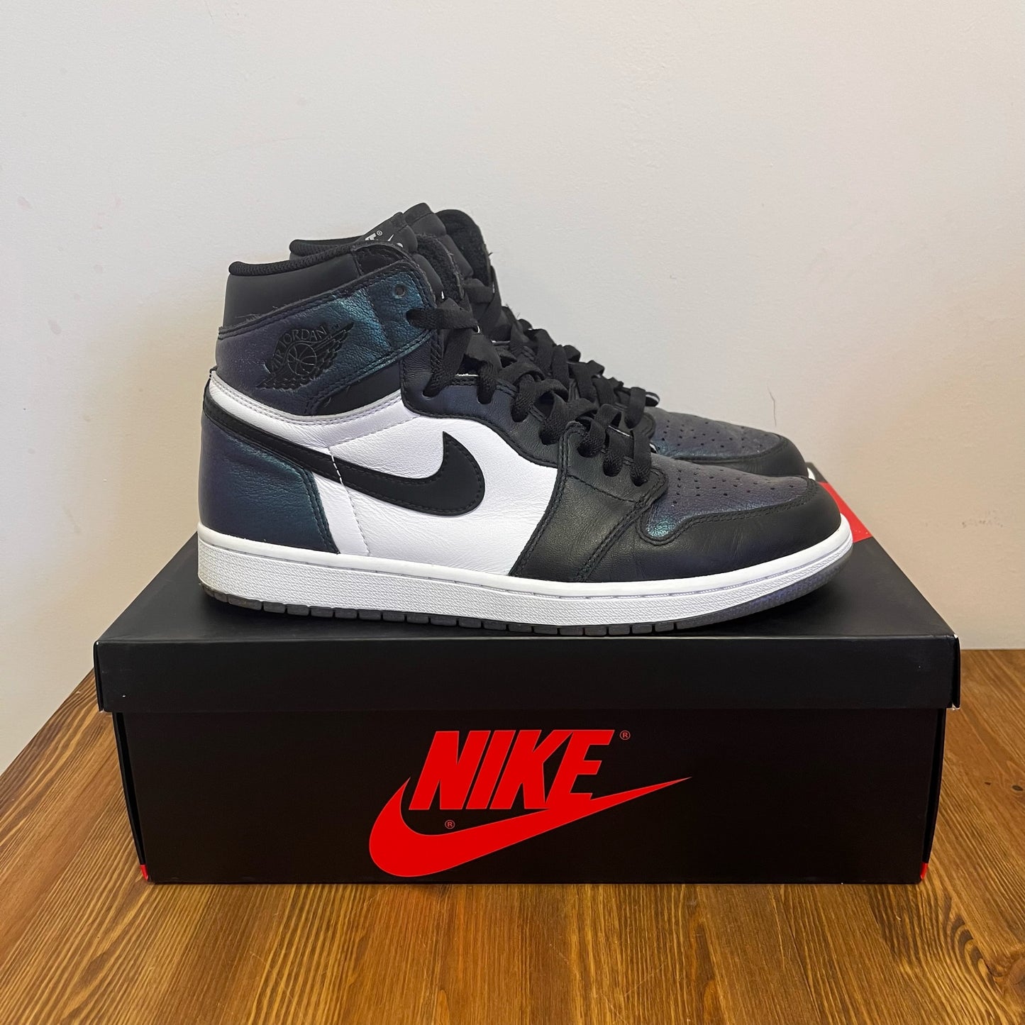 AIR JORDAN 1 HIGH ALL STARS UK9 (USED)