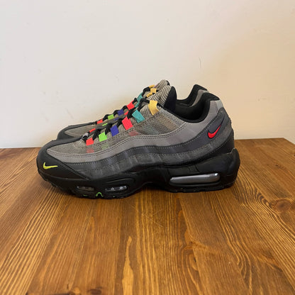 NIKE AIR MAX 95 EVOLUTION OF ICONS UK7.5 (USED)