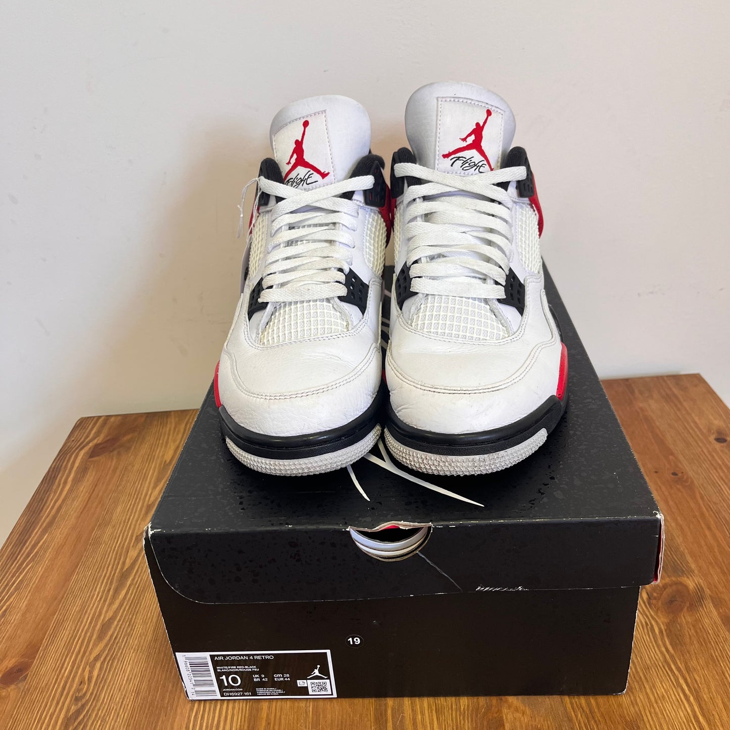 AIR JORDAN 4 RED CEMENT UK9 (USED)