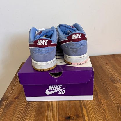 NIKE DUNK LOW SB PHILLIES UK8.5 (USED)