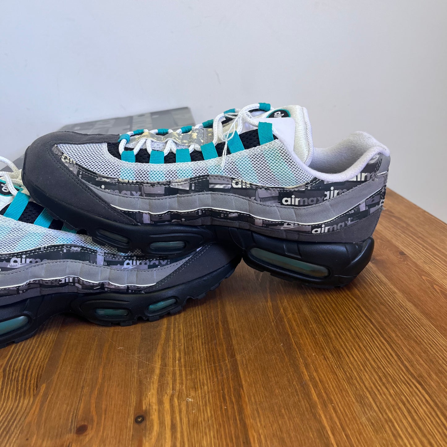 NIKE AIR MAX 95 ATMOS JADE UK9 (USED)