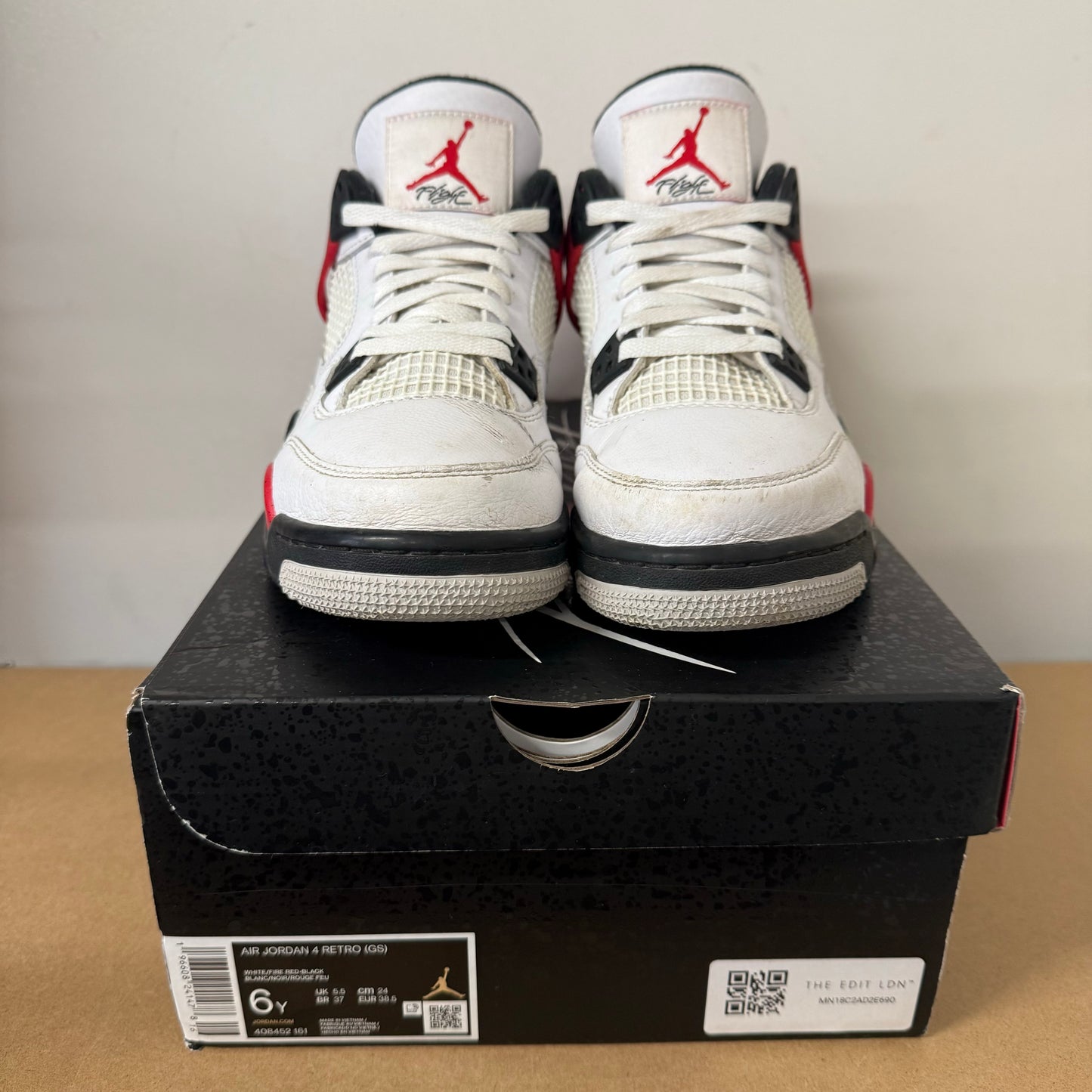 AIR JORDAN 4 RED CEMENT (GS) UK5.5 (USED)