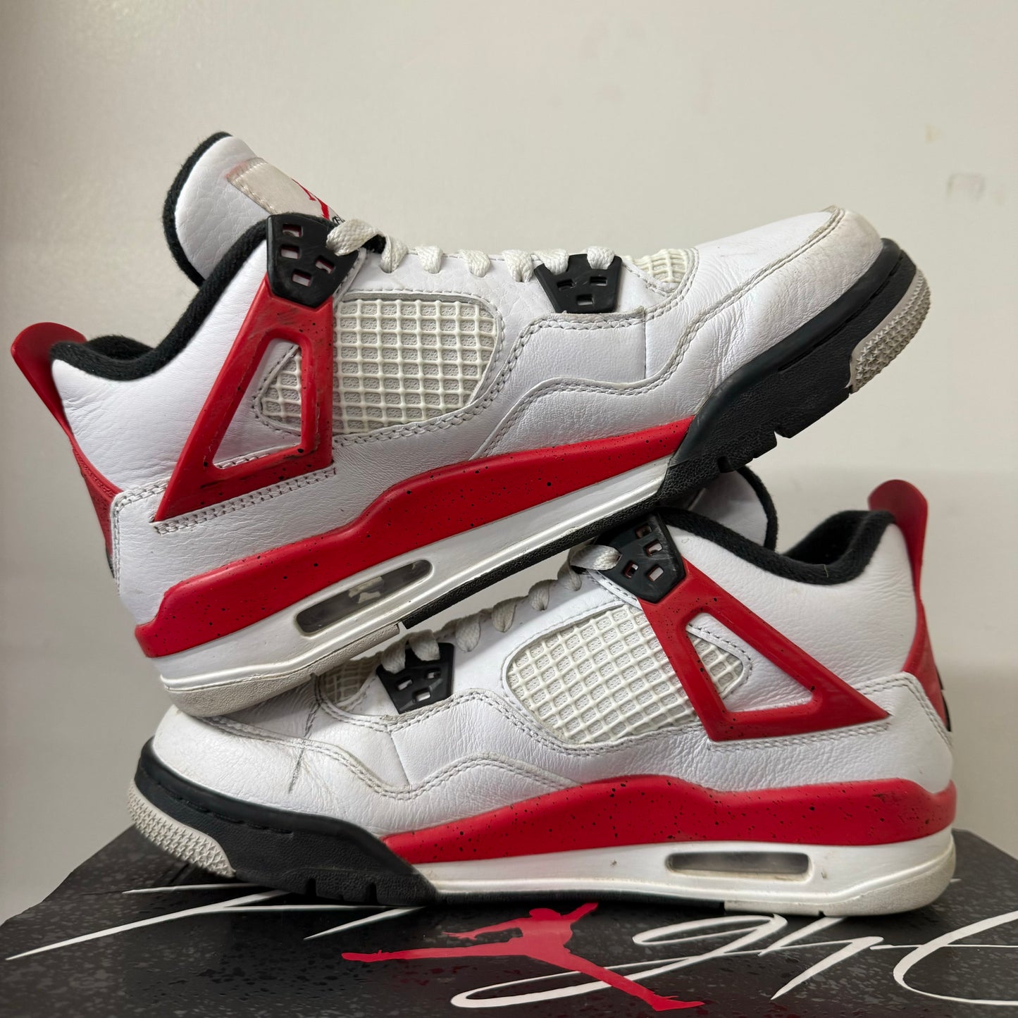 AIR JORDAN 4 RED CEMENT (GS) UK5.5 (USED)