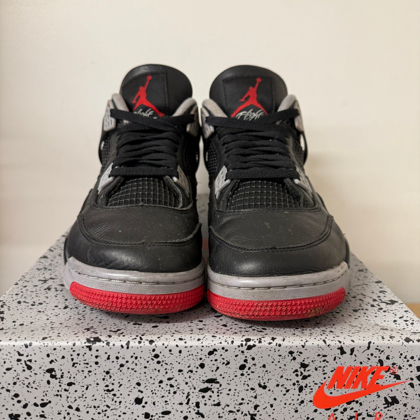 AIR JORDAN 4 BRED REIMAGINED UK8 (USED)