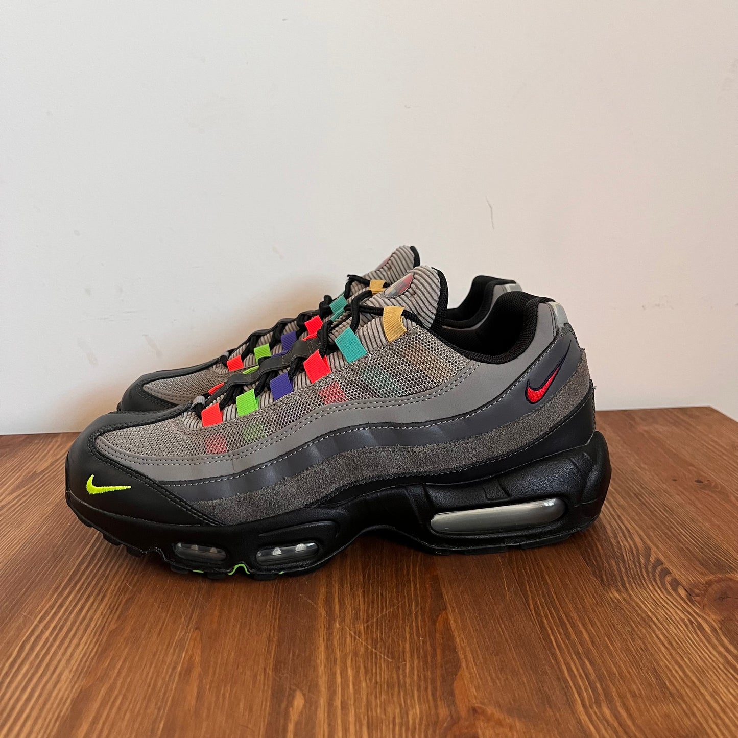 NIKE AIR MAX 95 EVOLUTION OF ICONS UK7.5 (USED)