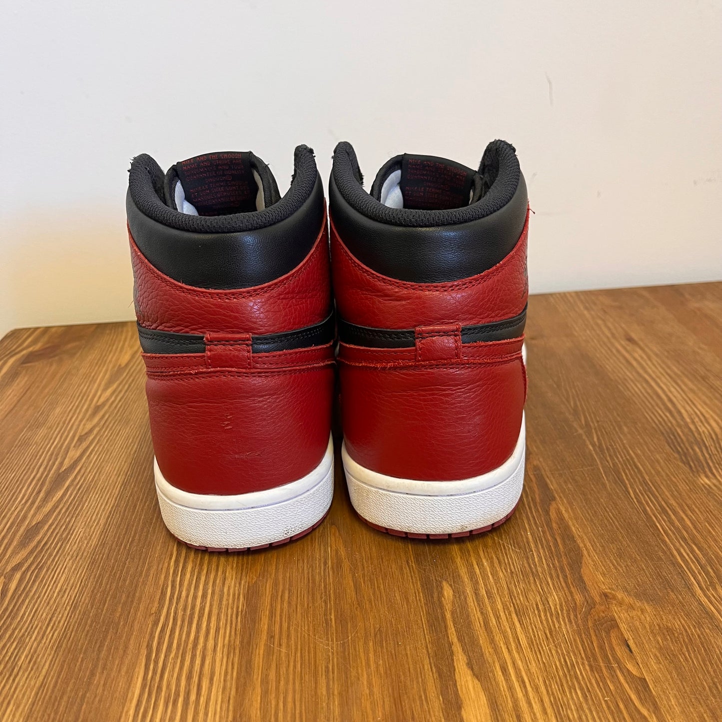 AIR JORDAN 1 HIGH BANNED 2016 UK9.5 (USED)