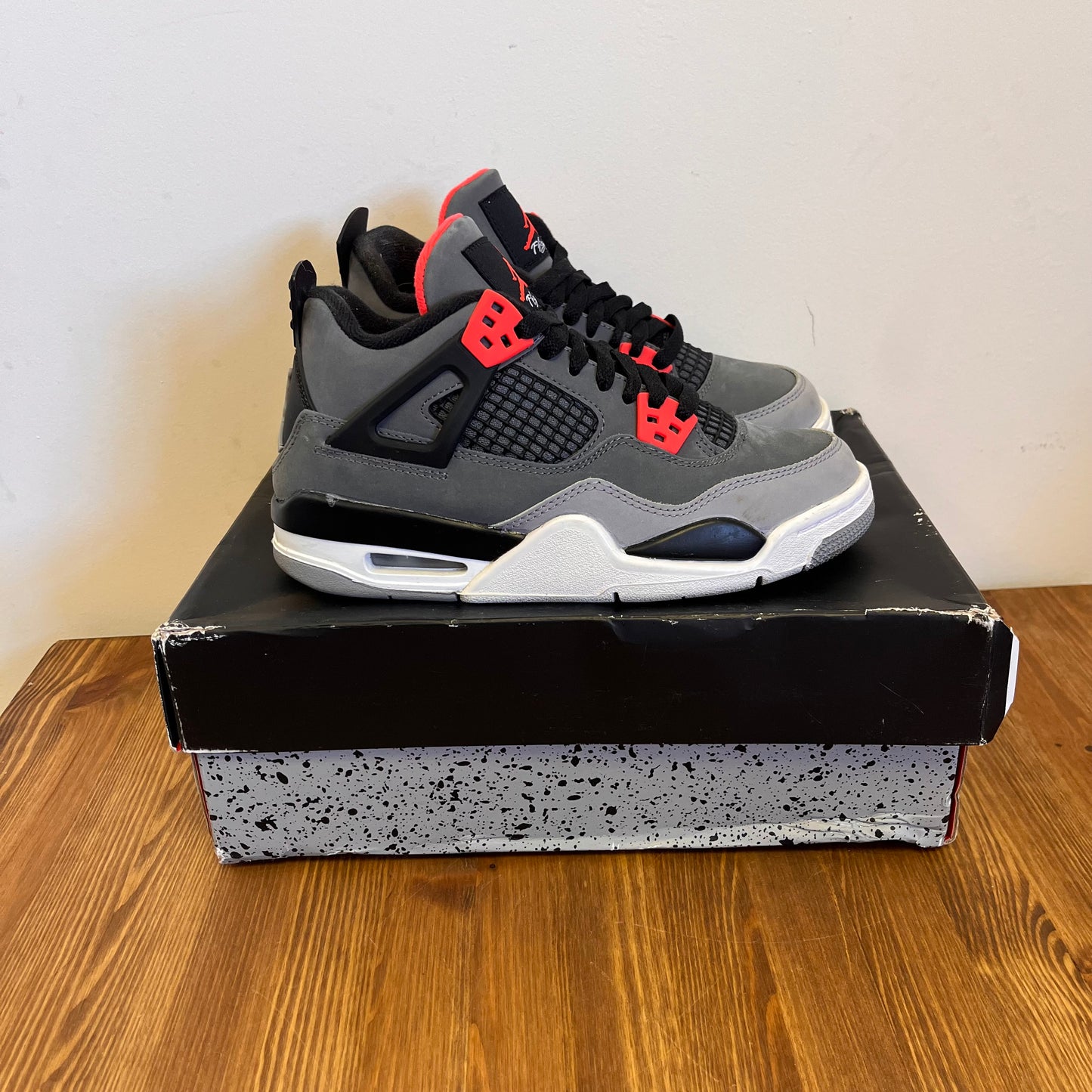 AIR JORDAN 4 INFRARED (GS) UK3 (USED)