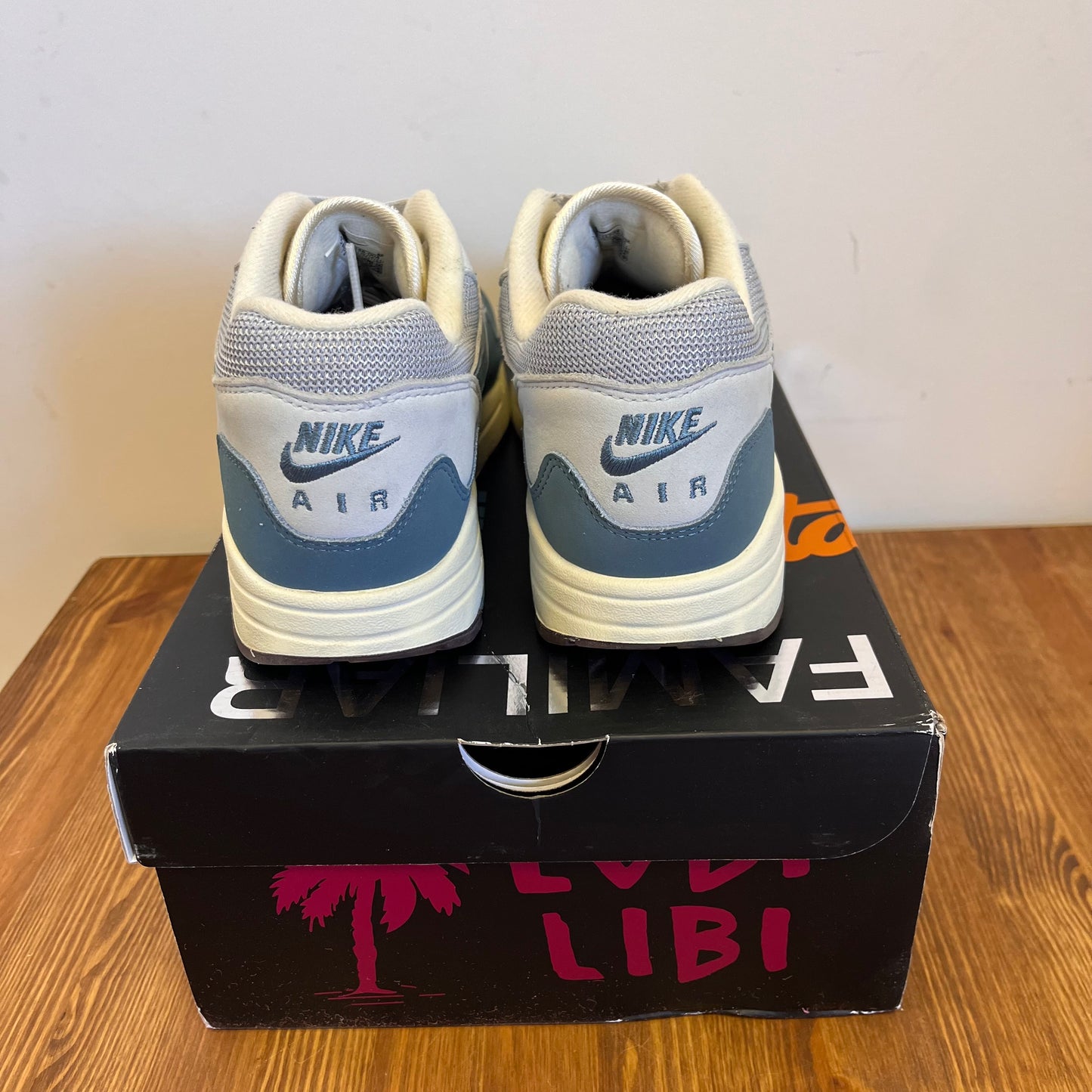 NIKE AIR MAX 1 PATTA AQUA UK8.5 (USED)