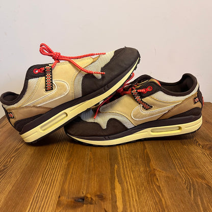 NIKE AIR MAX 1 TRAVIS SCOTT BROWN UK8.5 (USED)