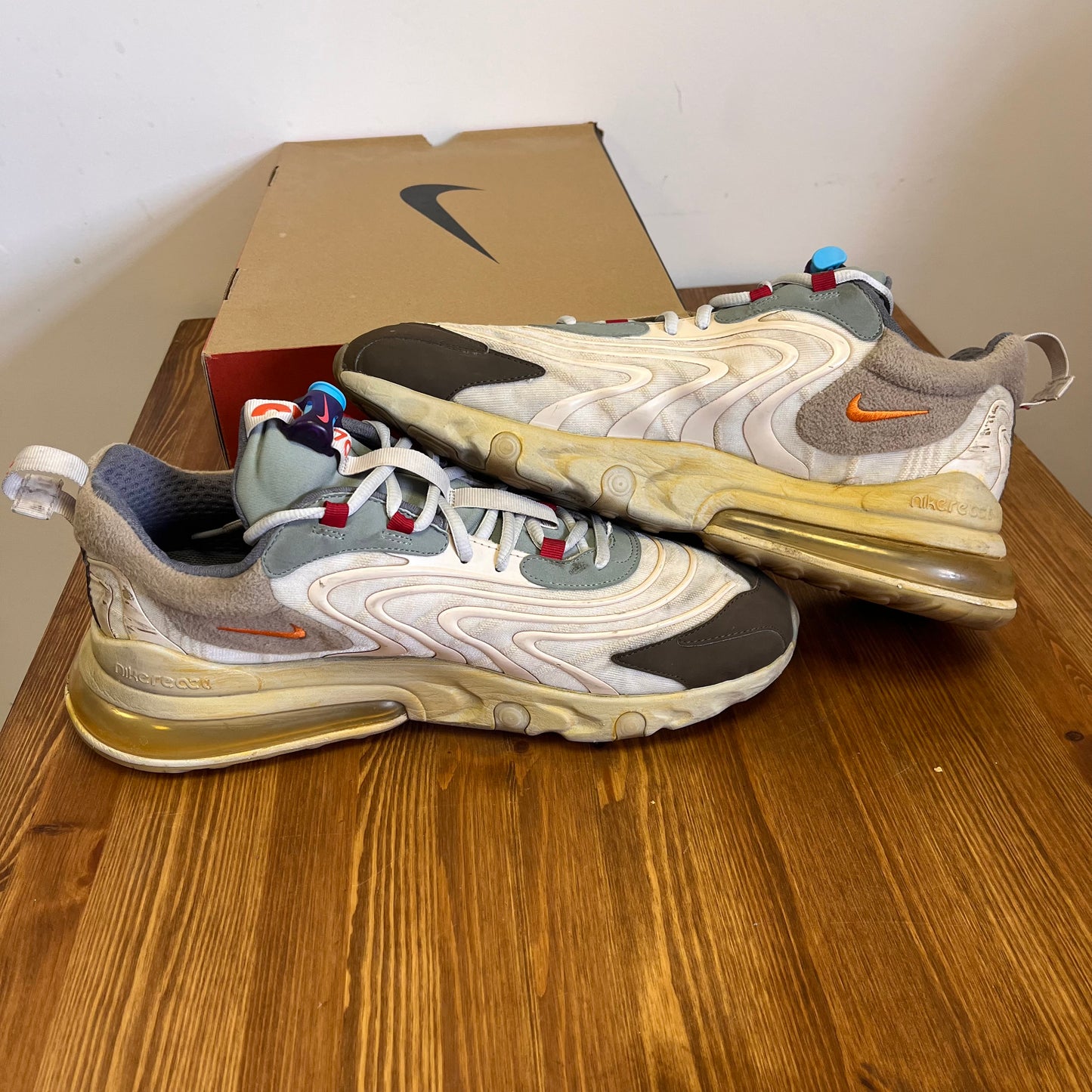 NIKE AIR MAX 270 TRAVIS SCOTT UK13 (USED)