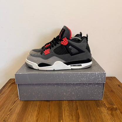 AIR JORDAN 4 INFRARED UK7.5 (USED)