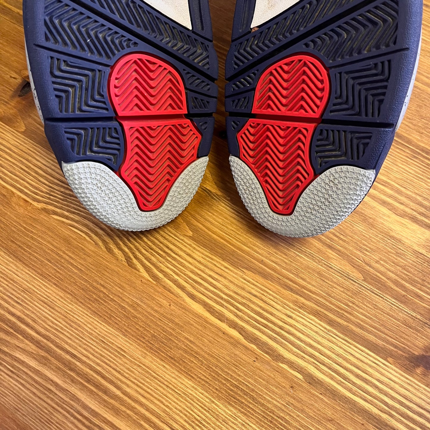 AIR JORDAN 4 MIDNIGHT NAVY UK7.5 (USED)