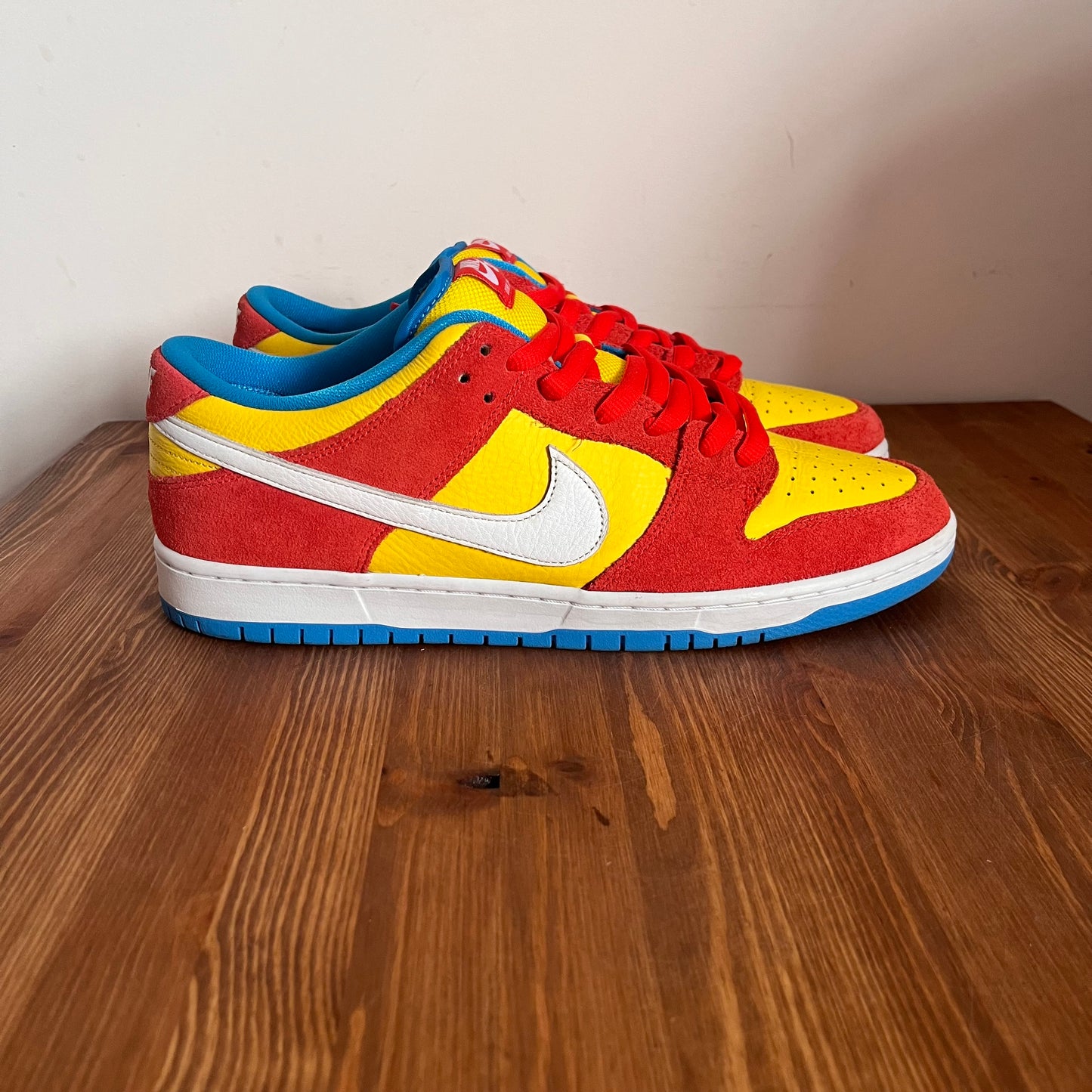 NIKE DUNK LOW SB BART SIMPSON UK11 (USED)