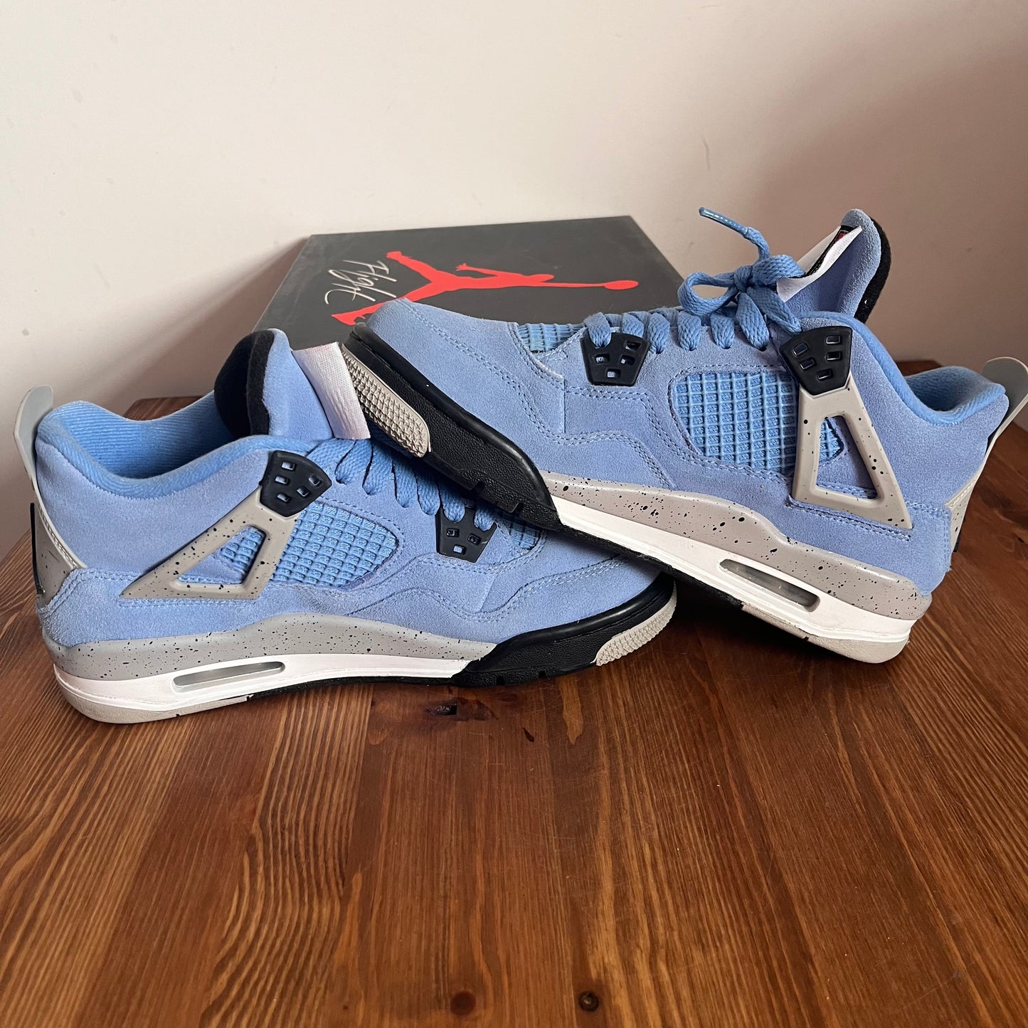 AIR JORDAN 4 UNIVERSITY BLUE (GS) UK6 (USED)