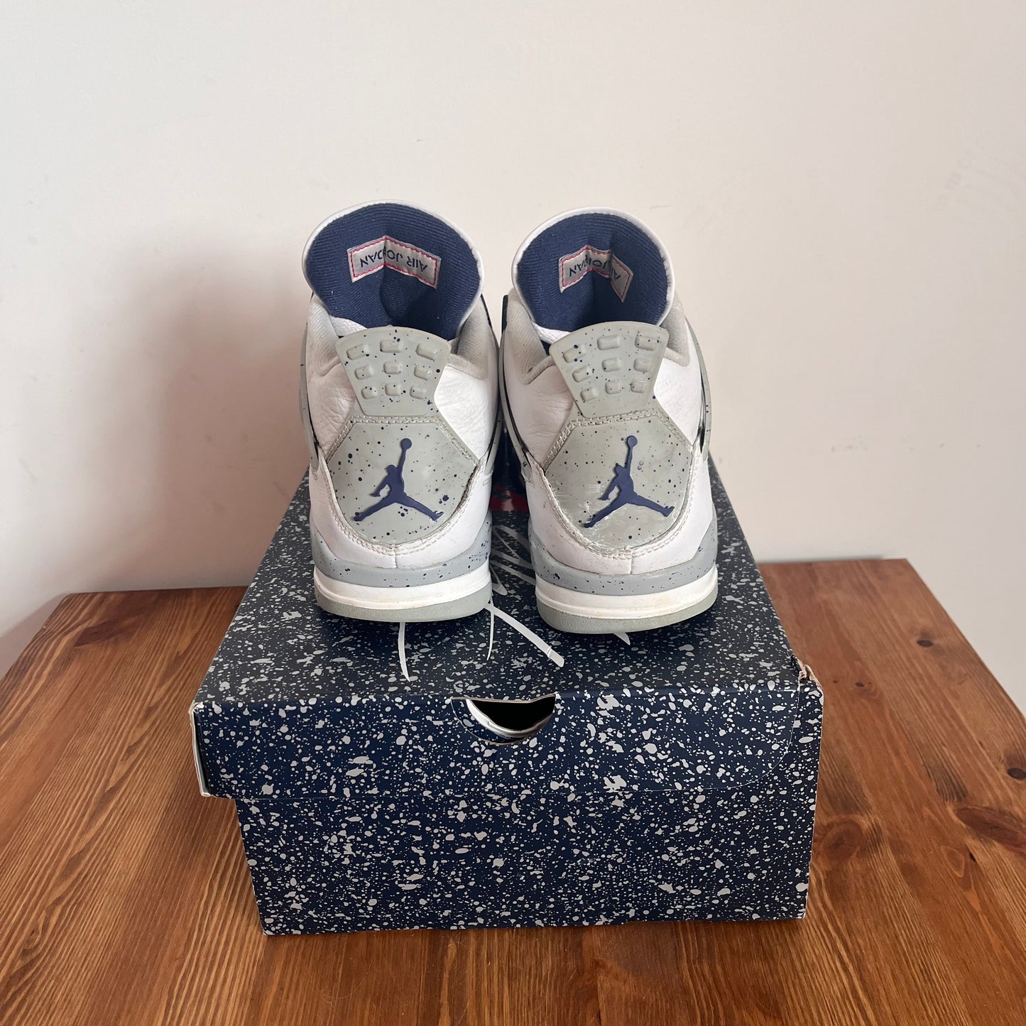 AIR JORDAN 4 MIDNIGHT NAVY UK7 (USED)