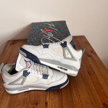 AIR JORDAN 4 MIDNIGHT NAVY UK7 (USED)