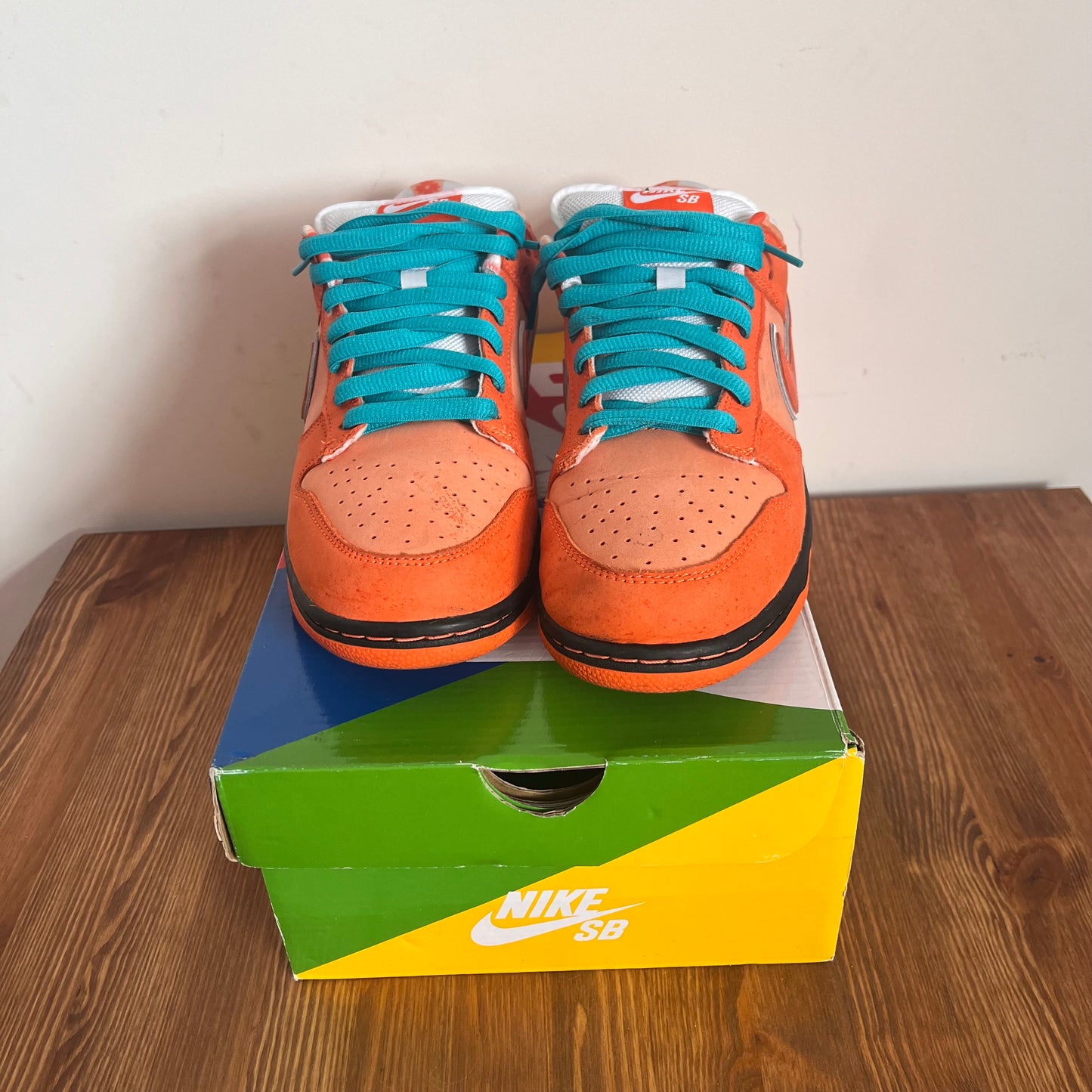 NIKE DUNK LOW SB ORANGE LOBSTER UK7 (USED)