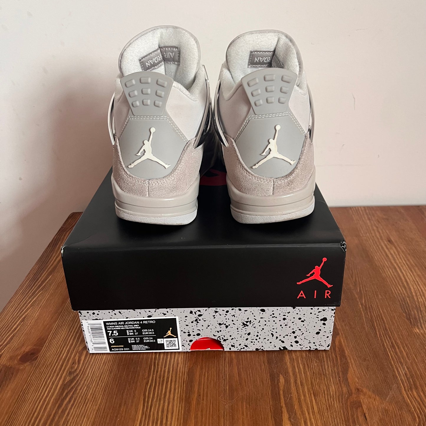 AIR JORDAN 4 FROZEN MOMENTS (W) UK5 (USED)