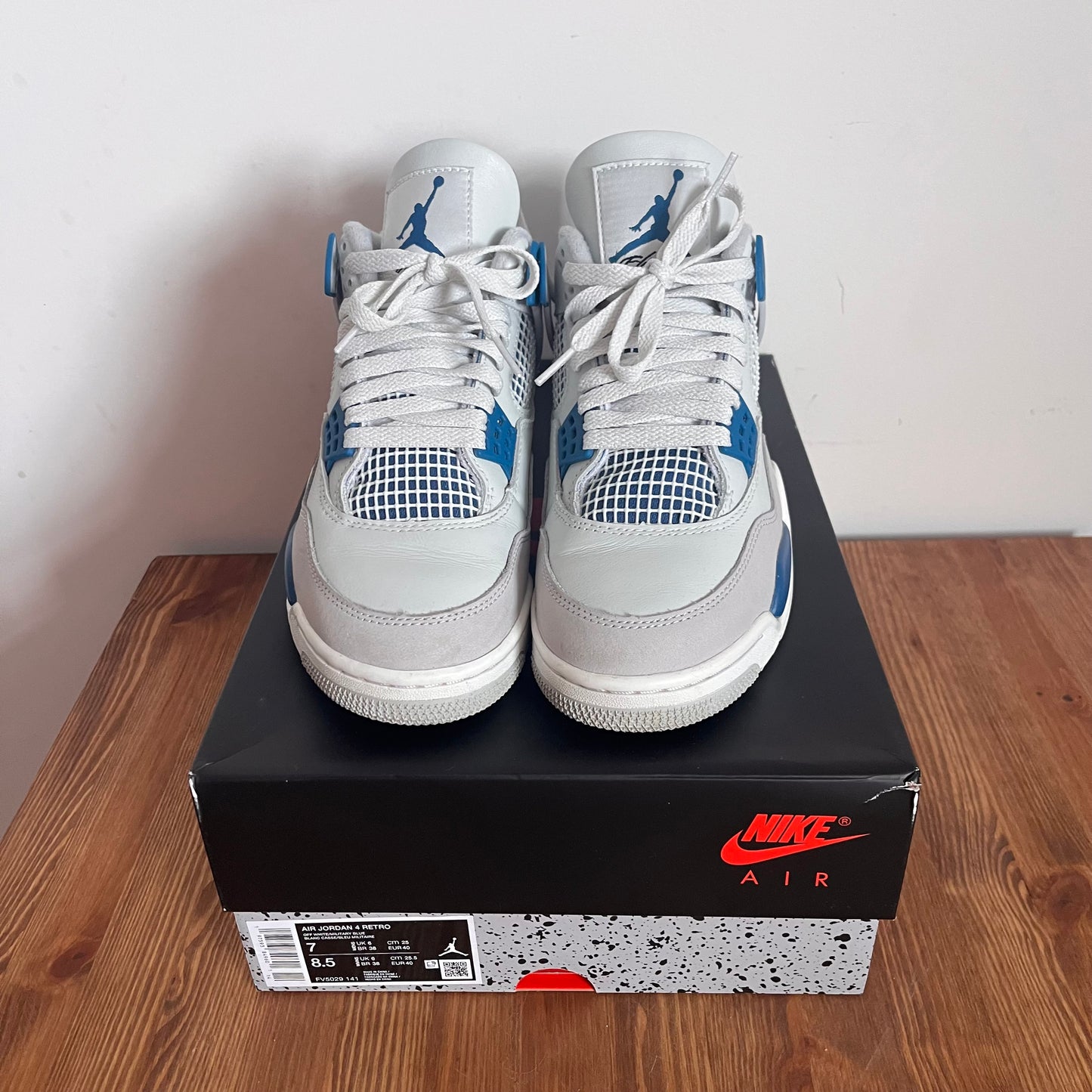 AIR JORDAN 4 INDUSTRIAL BLUE UK6 (USED)