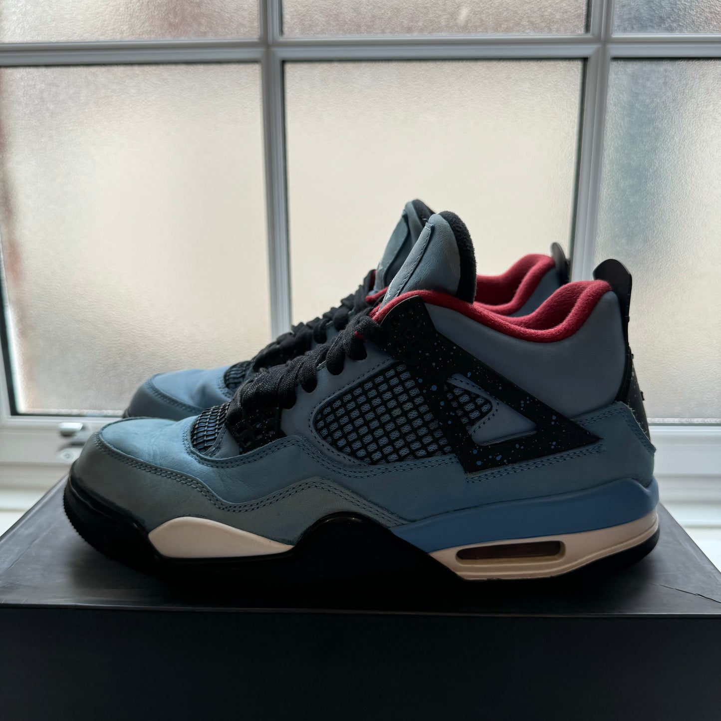 AIR JORDAN 4 TRAVIS SCOTT UK7.5 (USED)