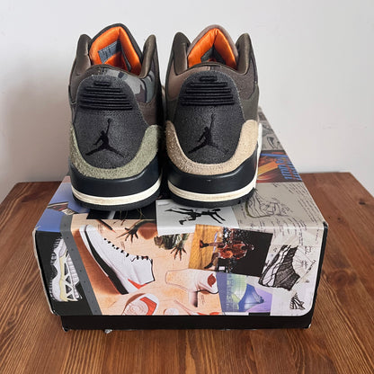 AIR JORDAN 3 PATCHWORK CAMO UK9.5 (USED)