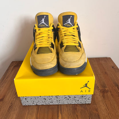 AIR JORDAN 4 LIGHTNING UK9 (USED)