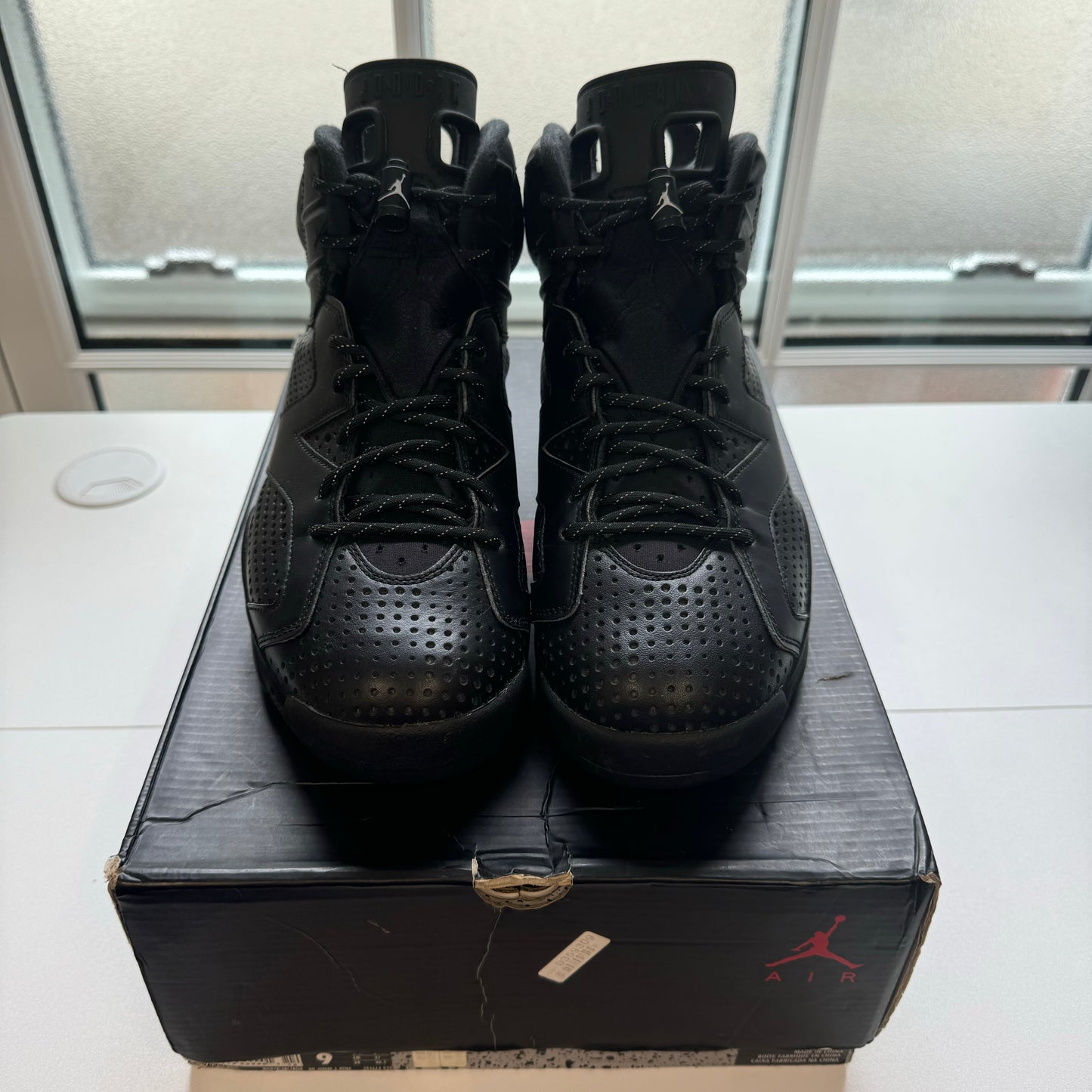 AIR JORDAN 6 BLACK CAT UK8 (USED)