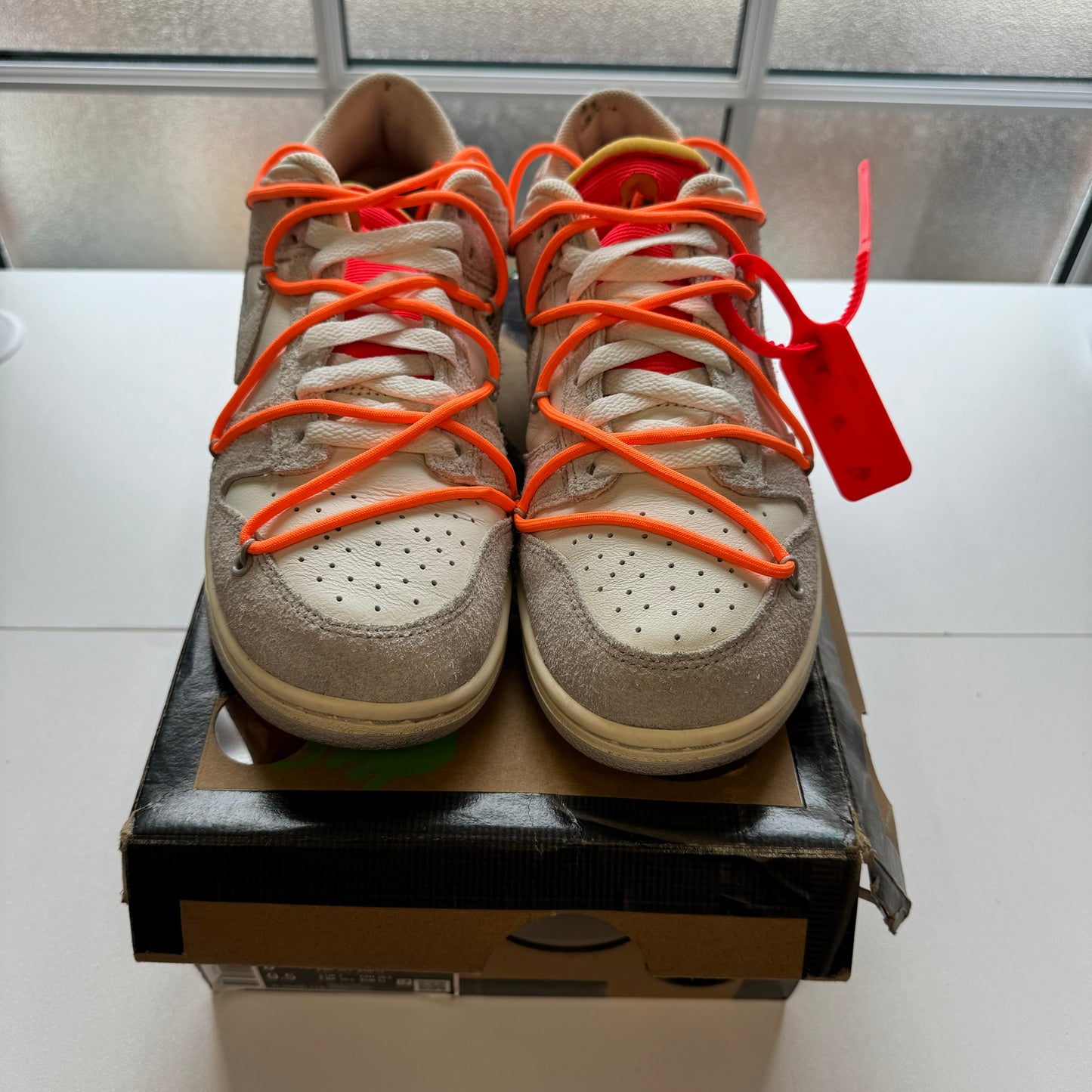 OFF WHITE X NIKE DUNK LOW LOT 31 UK7 (USED)