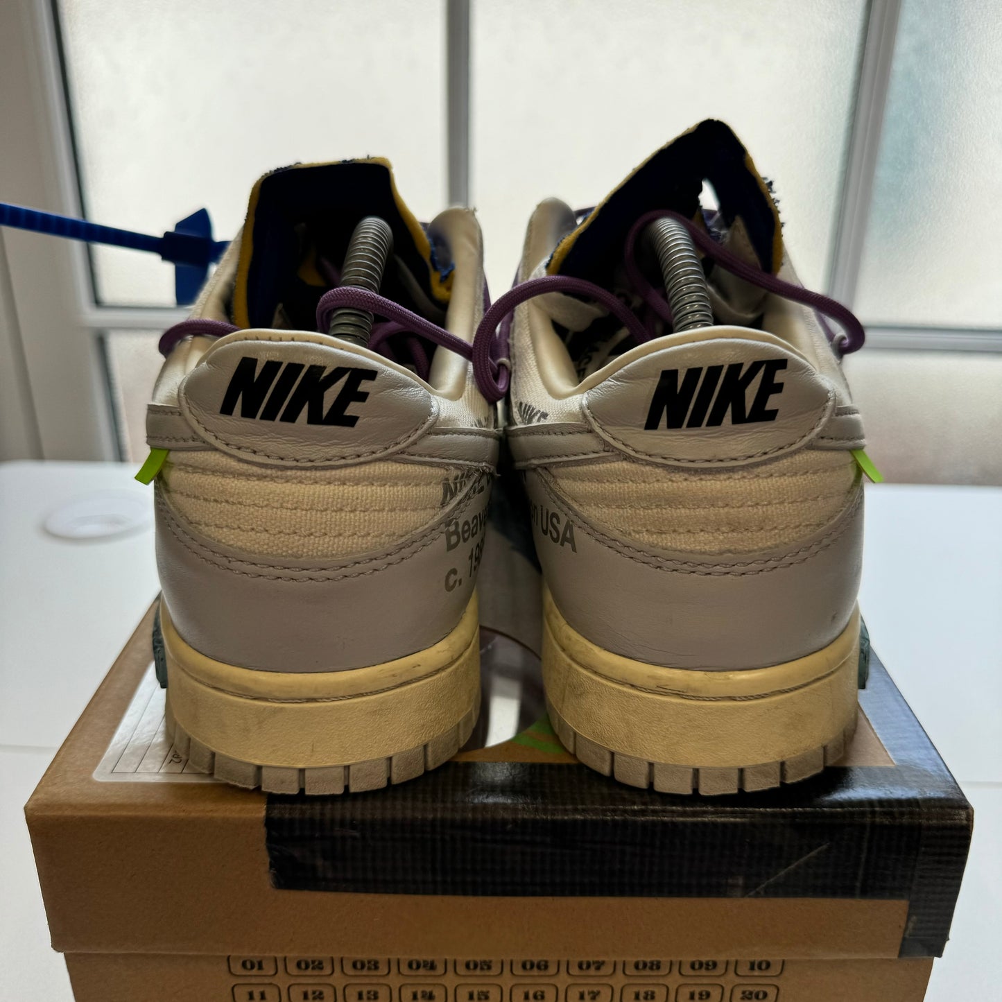 OFF WHITE X NIKE DUNK LOW LOT 48 UK8 (USED)