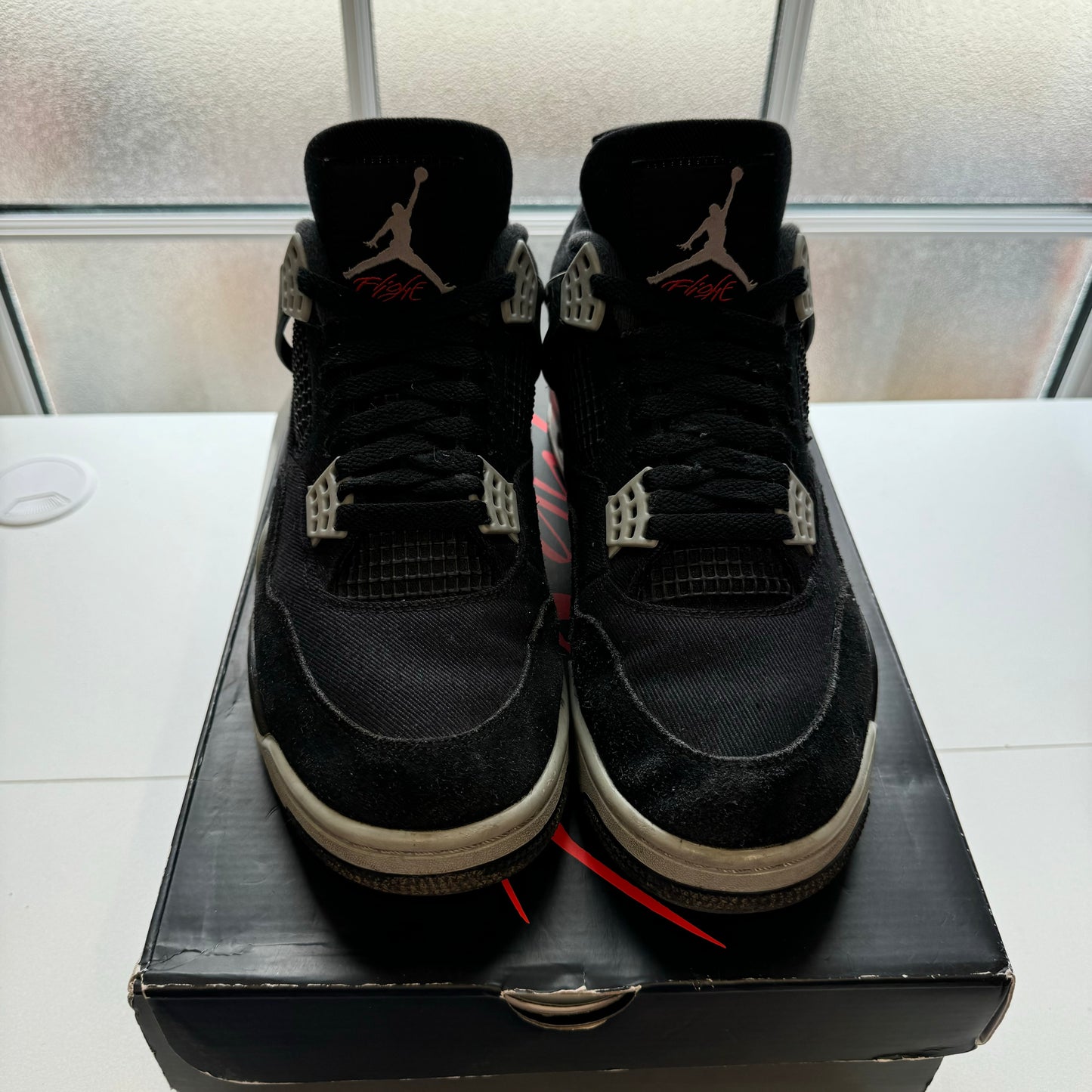 AIR JORDAN 4 BLACK CANVAS UK9.5 (USED)