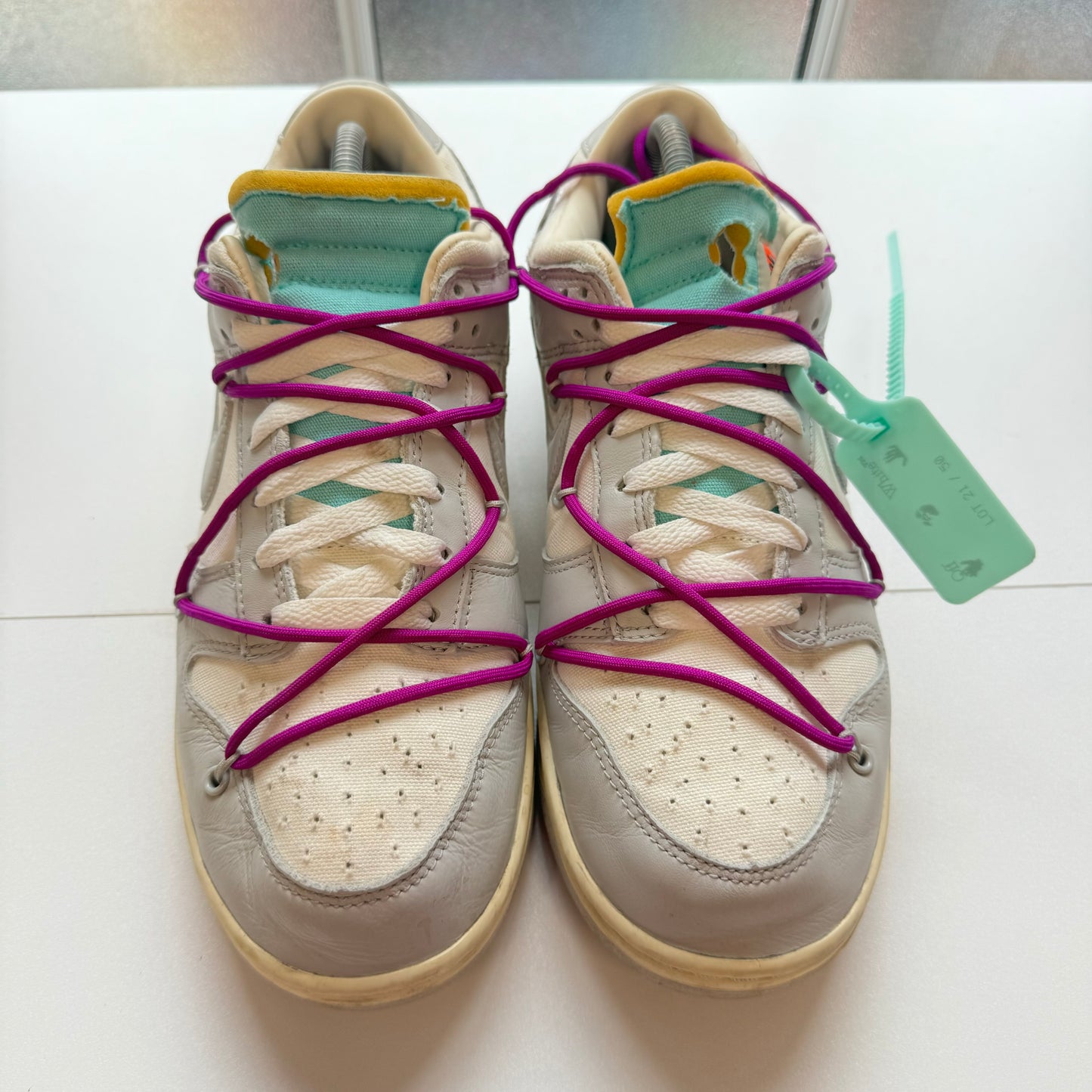 OFF WHITE X NIKE DUNK LOW LOT 21 UK8.5 (USED)