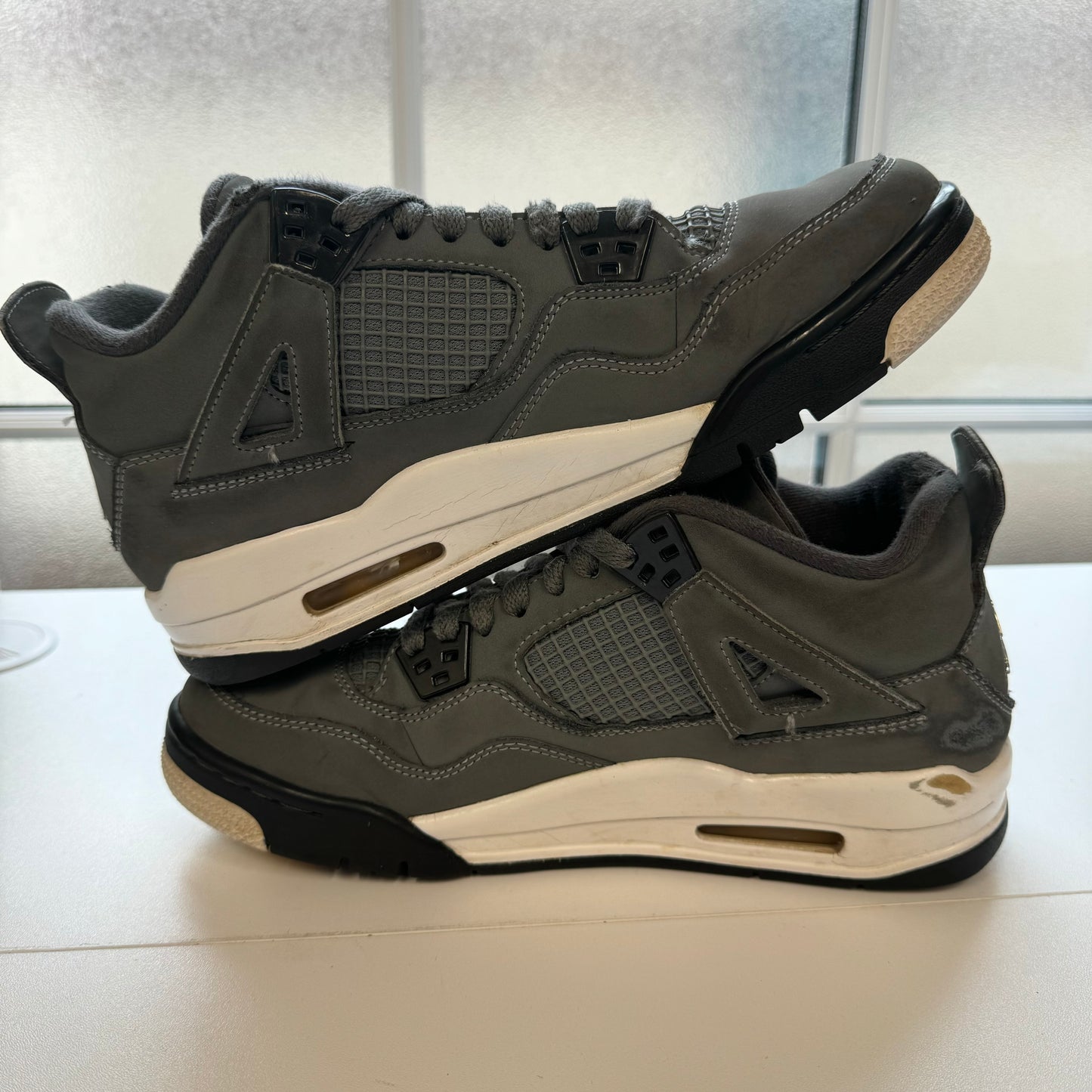 AIR JORDAN 4 COOL GREY 2019 (GS) UK6 (USED)