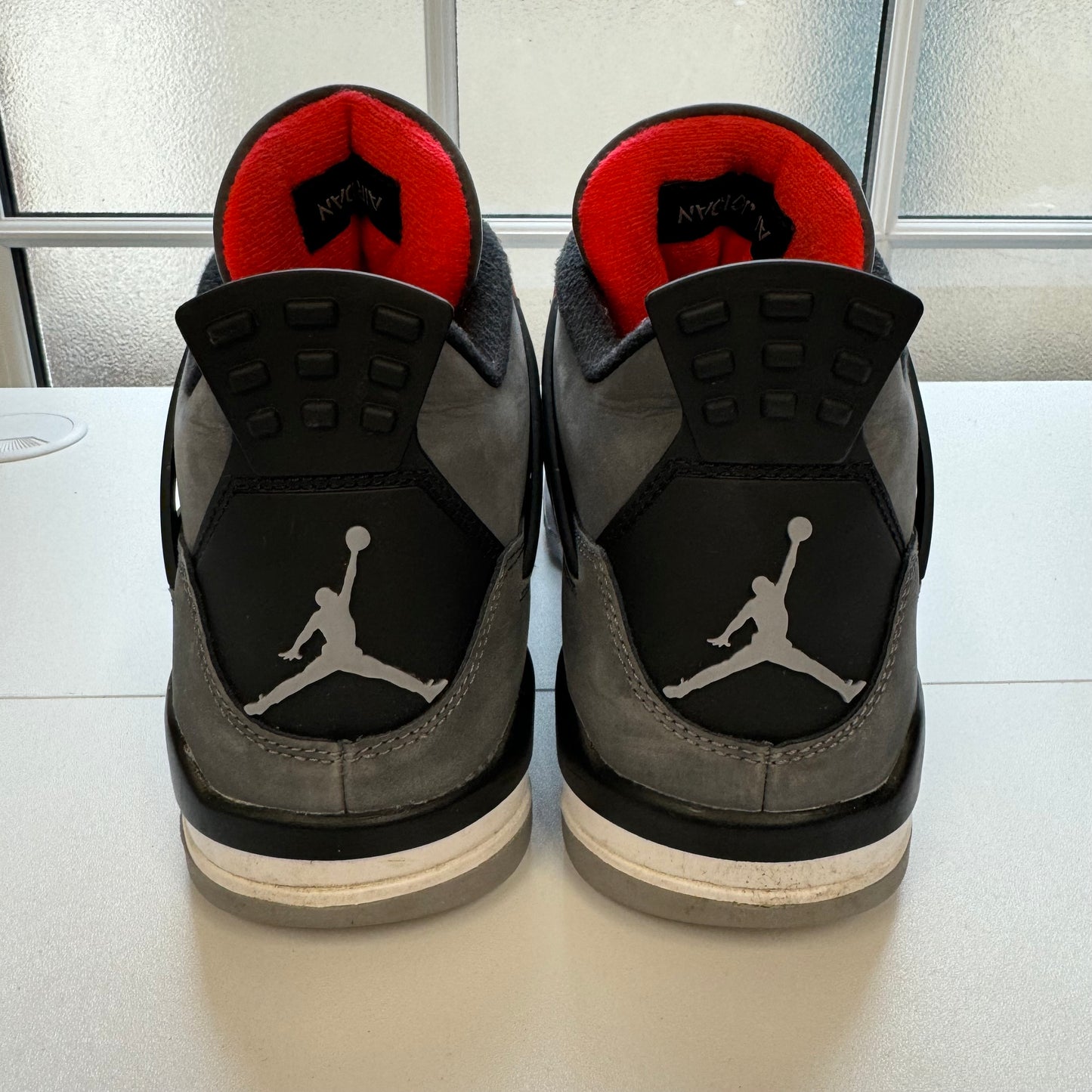 AIR JORDAN 4 INFRARED UK8 (USED)