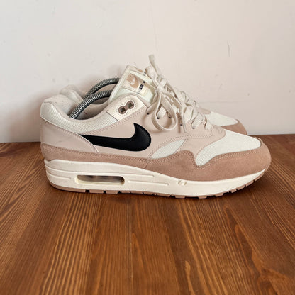 NIKE AIR MAX 1 SAND BLACK UK9 (USED)