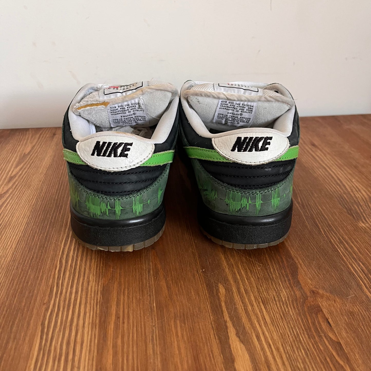 NIKE DUNK LOW SB C&K UK7 (USED)