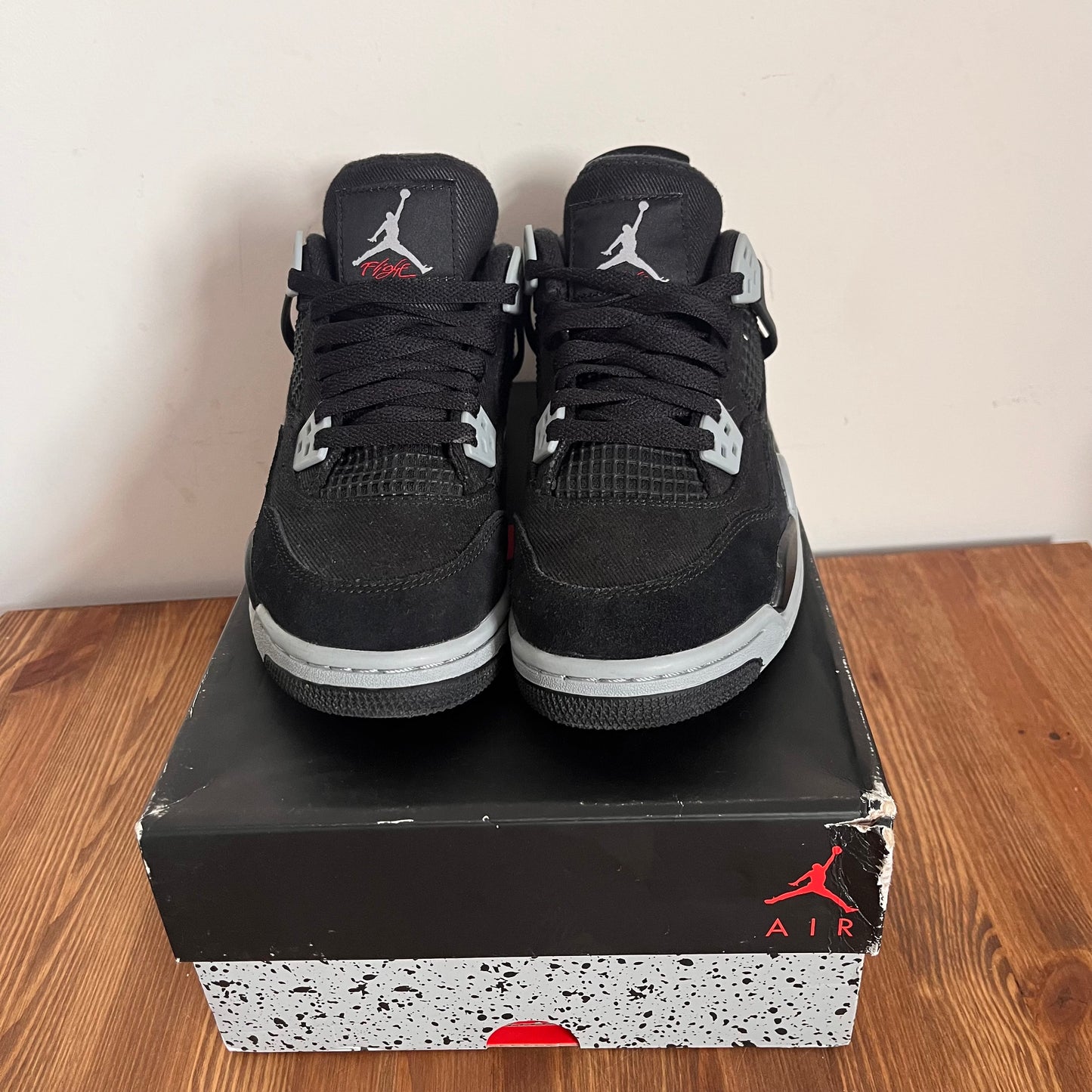 AIR JORDAN 4 BLACK CANVAS (GS) UK4 (USED)