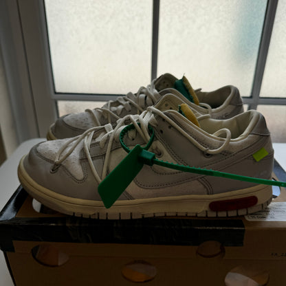 OFF WHITE X NIKE DUNK LOW LOT 25 UK8.5 (USED)