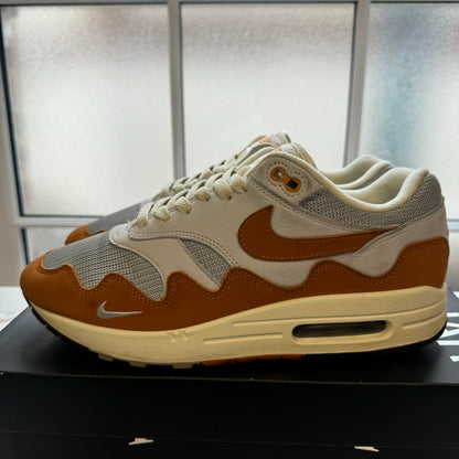 NIKE AIR MAX 1 PATTA MONARCH UK8.5 (USED)