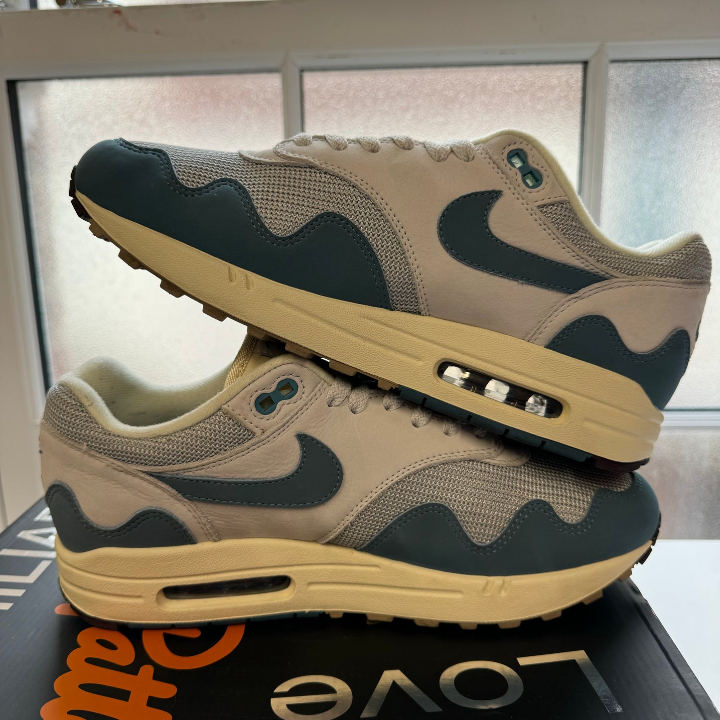 NIKE AIR MAX 1 PATTA AQUA UK8.5 (USED)