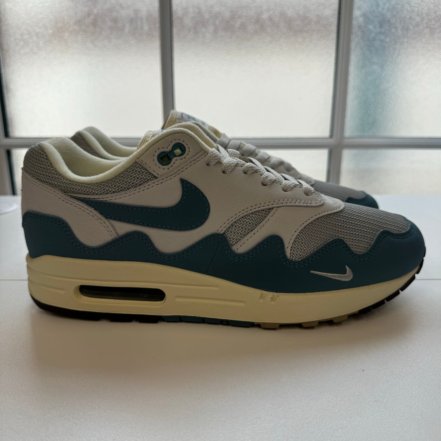 NIKE AIR MAX 1 PATTA AQUA UK8 (USED)