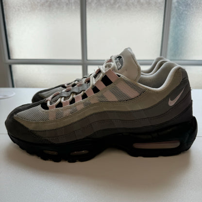 NIKE AIR MAX 95 PINK FOAM UK8 (USED)