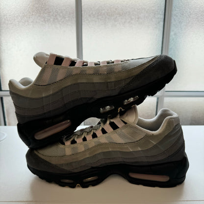 NIKE AIR MAX 95 PINK FOAM UK8 (USED)