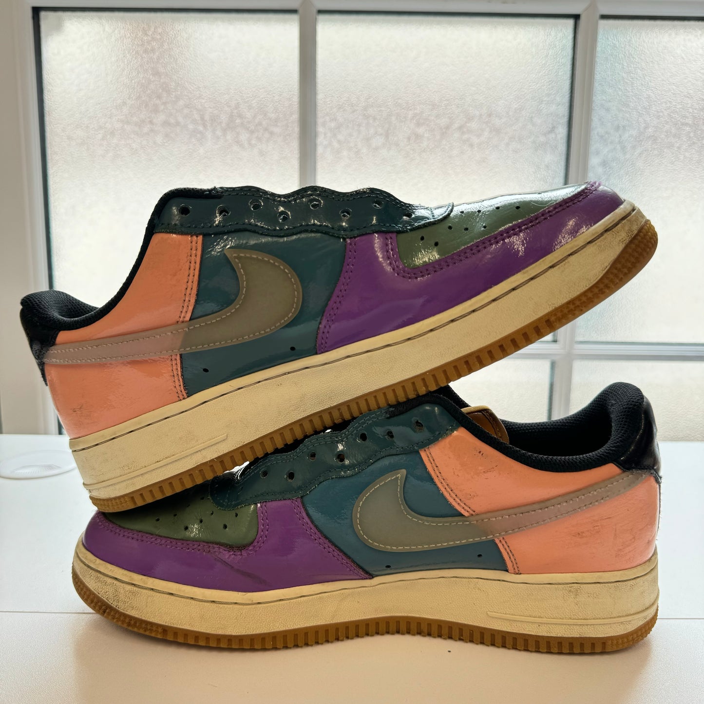 NIKE AIR FORCE 1 LOW UNDEFEATED WILD BERRY UK8.5 (USED)